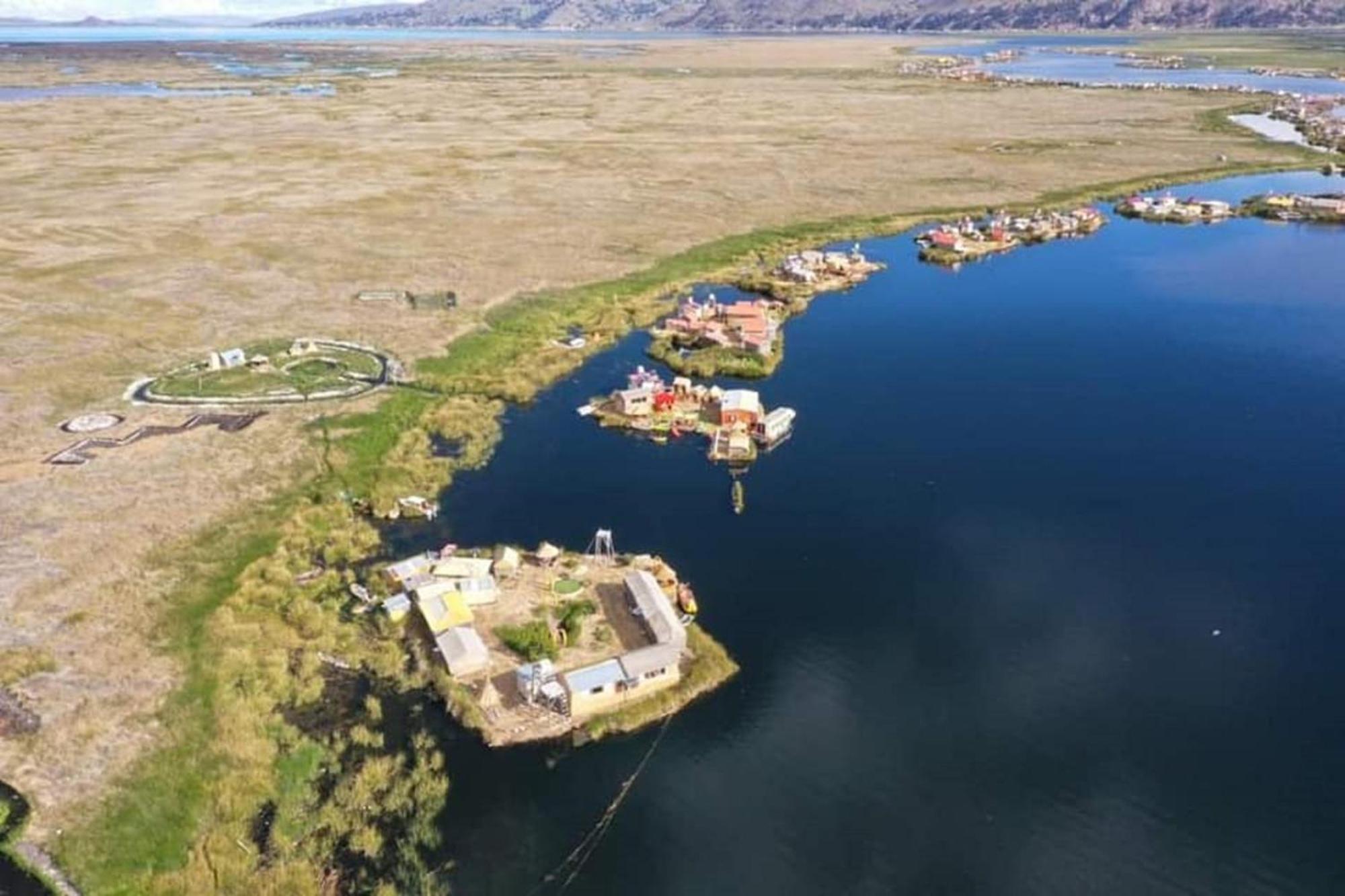 Отель Uros Aruma-Uro On Uros Floating Islands Пуно Экстерьер фото